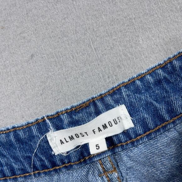 Almost Famous Jeans Women 5 High Rise Super Wide Baggy Leg Distressed Blue - Picture 7 of 12